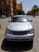 moyenne-berline-chevrolet-optra-5-portes-2010-reghaia-alger-algerie