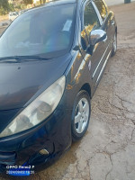 voitures-peugeot-207-2012-allure-algerie