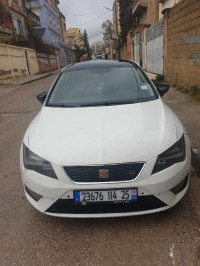 voitures-seat-leon-2014-constantine-algerie