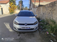 moyenne-berline-volkswagen-golf-7-2014-bouira-algerie