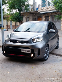 voitures-kia-picanto-2016-sportline-chiffa-blida-algerie