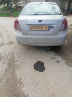 voitures-chevrolet-optra-4-portes-2005-ksar-boukhari-medea-algerie