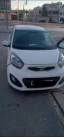 voitures-kia-picanto-2014-style-cheria-tebessa-algerie