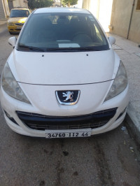 voitures-peugeot-207-2012-el-attaf-ain-defla-algerie