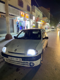 voitures-renault-clio-2-1999-extreme-bou-saada-msila-algerie