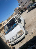 utilitaire-renault-trafic-1993-ain-fakroun-oum-el-bouaghi-algerie