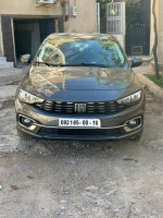 voitures-fiat-tipo-2024-life-ain-beida-oum-el-bouaghi-algerie