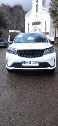 سيارات-livan-x3-pro-2025-international-خراطة-بجاية-الجزائر