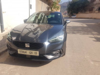 moyenne-berline-seat-leon-2021-cupra-r-tlemcen-algerie