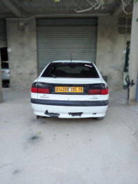 voitures-renault-laguna-1-1995-ain-lahdjar-setif-algerie