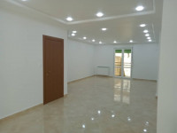 appartement-vente-f4-alger-birkhadem-algerie