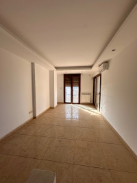 appartement-location-f3-alger-cheraga-algerie