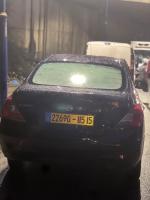 berline-nissan-sunny-2015-tizi-ouzou-algerie