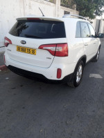 voitures-kia-sorento-2015-blida-algerie