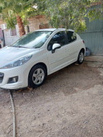 voitures-peugeot-207-2012-sportium-nador-tipaza-algerie