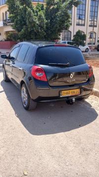 سيارات-renault-clio-3-2006-وهران-الجزائر