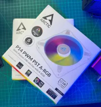 Pack 2x ARCTIC P14 PWM PST ARGB 140mm 0dB 