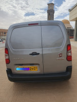 voitures-fiat-doblo-2024-italie-biskra-algerie