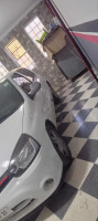 voitures-renault-clio-campus-2014-bye-bethioua-oran-algerie