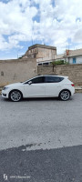 voitures-seat-leon-2016-fr15-oum-el-bouaghi-algerie