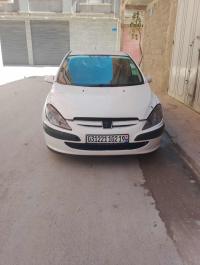 سيارات-peugeot-307-2002-العلمة-سطيف-الجزائر