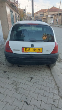 voitures-renault-clio-2-1999-medea-algerie