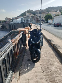 motos-et-scooters-yamaha-xmax-400-2015-baba-hassen-alger-algerie