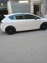 voitures-seat-leon-2012-tadjenanet-mila-algerie