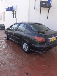 voitures-peugeot-206-sedan-2009-constantine-algerie