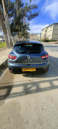 voitures-renault-clio-4-facelift-2018-limited-2-skikda-algerie