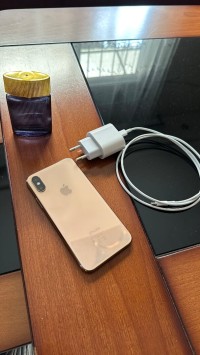 هواتف-ذكية-iphone-xs-درارية-الجزائر