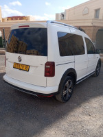 voitures-volkswagen-caddy-2017-altrak-batna-algerie