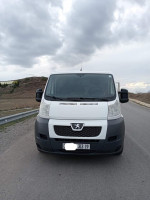 voitures-peugeot-boxer-2013-setif-algerie