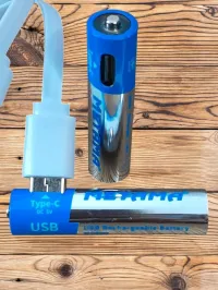 Les piles rechargeables USB type C AAA #R3