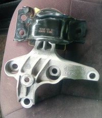 المحرك-و-علبة-السرعة-support-moteur-kangoo-2024-مستغانم-الجزائر