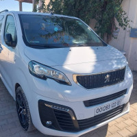 voitures-peugeot-expert-2022-9-places-ghazaouet-tlemcen-algerie