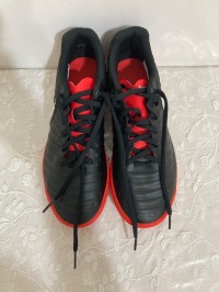 حذاء Nike Tiempo