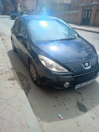 سيارات-peugeot-307-2007-oxygo-المدية-الجزائر