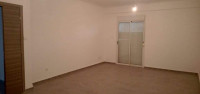 appartement-location-f4-alger-said-hamdine-algerie