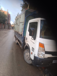 camion-nissan-400-aomar-bouira-algerie