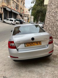 Skoda Octavia 2016 Ambiente thumbnail 4