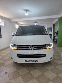 سيارات-volkswagen-multivan-2014-vip-بوزريعة-الجزائر