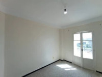 appartement-location-f3-alger-mohammadia-algerie