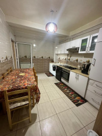 appartement-location-f5-alger-rouiba-algerie