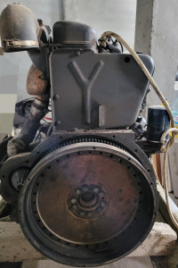 pieces-vehicules-moteur-deutz-4-cylindres-3000-setif-algerie