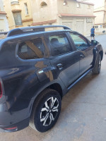 voitures-dacia-duster-2022-facelift-laureate-douera-alger-algerie