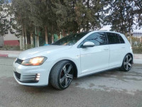 moyenne-berline-volkswagen-golf-7-2015-gtd-ouled-dherradj-msila-algerie