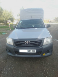 voitures-toyota-hilux-2013-larbaa-blida-algerie