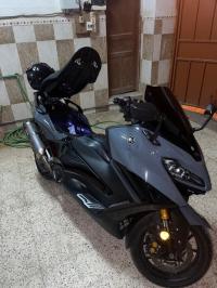 دراجات-نارية-وسكوترات-yamaha-tmax-2022-برج-الكيفان-الجزائر