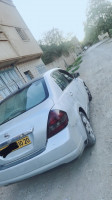 voitures-nissan-tiida-4-portes-2010-saida-algerie